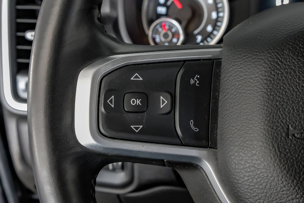 Used 2024 RAM 2500 Big Horn AWD/4WD image 24