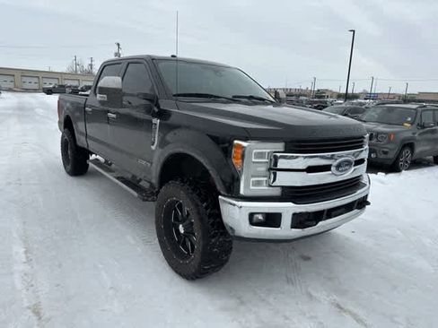 Used 2017 Ford F350 Lariat w/ Lariat Ultimate Package image 25