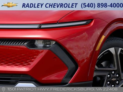 New 2025 Chevrolet Equinox EV LT w/ Convenience Package II image 10