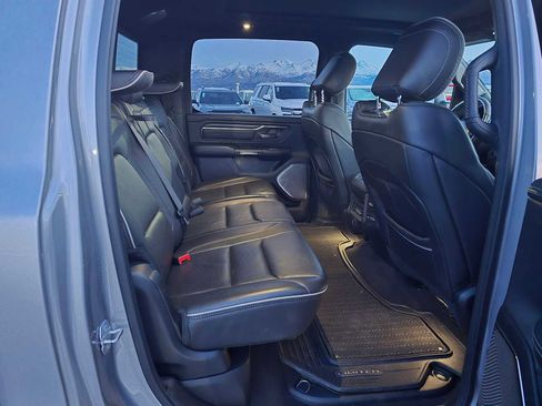 Used 2019 RAM 1500 Limited image 12