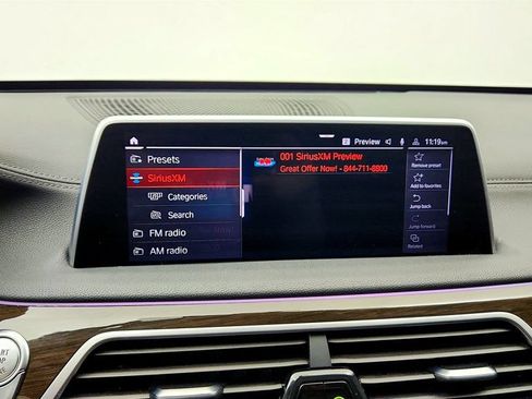 Used 2022 BMW 740i xDrive w/ Premium Package AWD/4WD image 19