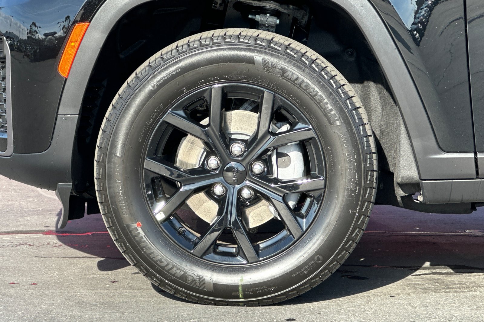 New 2026 Jeep Grand Cherokee Altitude AWD/4WD image 25