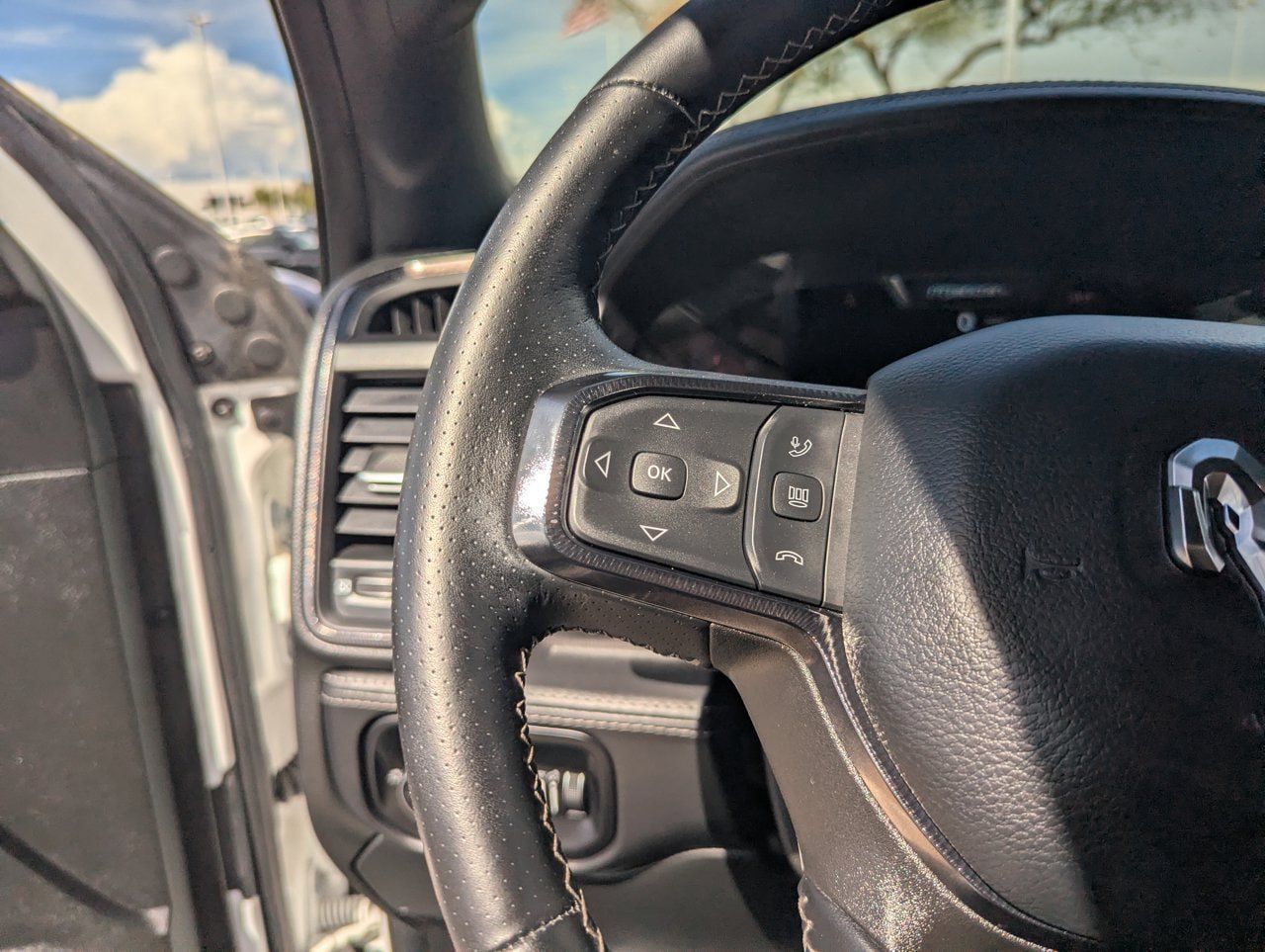 Used 2025 RAM 2500 Rebel w/ Rebel Level 2 Equipment Group AWD/4WD image 30