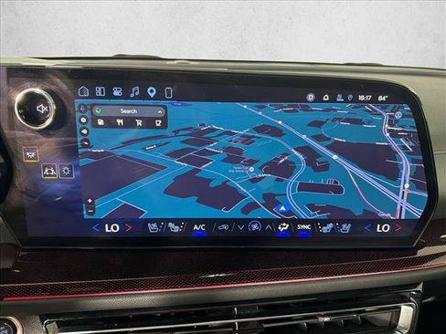 Used 2024 Chevrolet Traverse RS AWD/4WD image 3