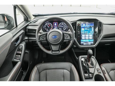 Used 2025 Subaru Crosstrek 2.5i Limited w/ Crosstrek Mirror Package AWD/4WD image 13