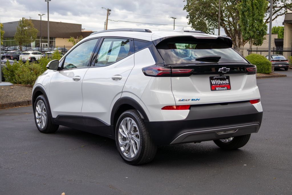 Used 2023 Chevrolet Bolt EUV LT FWD image 9