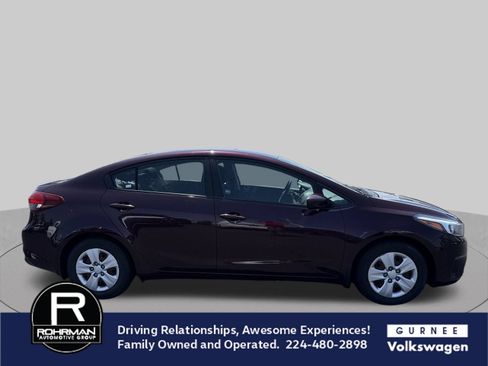 Used 2017 Kia Forte LX FWD image 10