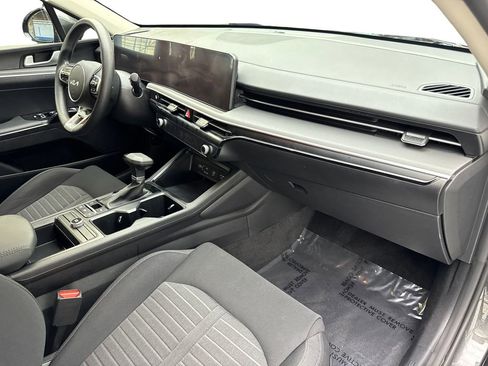 Used 2025 Kia K5 LXS FWD image 51