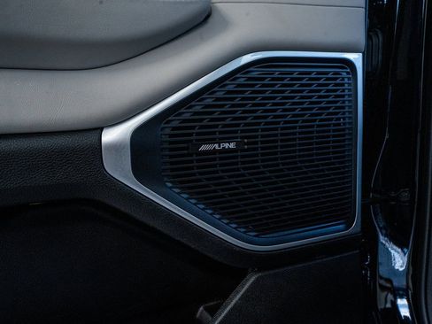 Used 2023 Jeep Wagoneer Series III w/ Preferred Equipment Group image 54