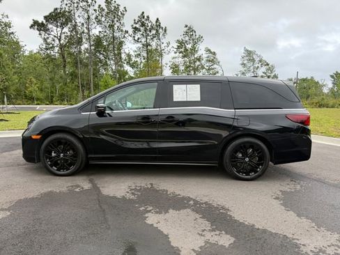 Used 2025 Honda Odyssey Sport-L image 2