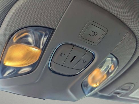 Used 2022 Jeep Compass Latitude w/ Convenience Group FWD image 26