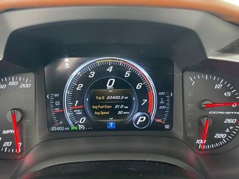 Used 2017 Chevrolet Corvette Stingray Convertible image 39