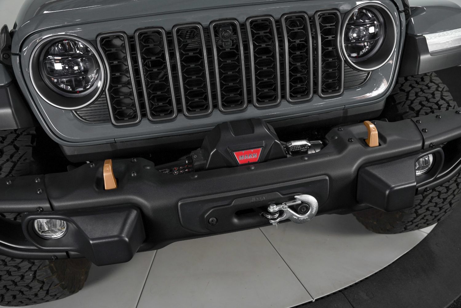 Used 2025 Jeep Wrangler Unlimited Rubicon 392 AWD/4WD image 13