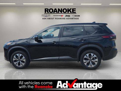 Used 2023 Nissan Rogue SV FWD image 11