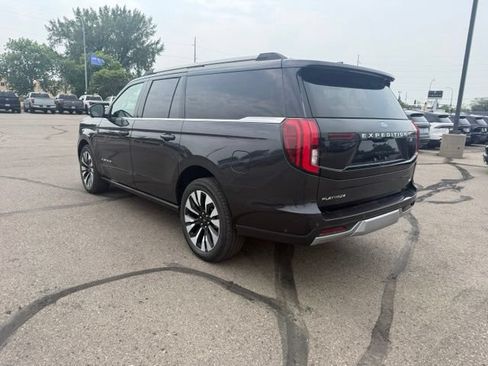 Certified 2025 Ford Expedition Max Platinum w/ Driver's Package AWD/4WD image 9
