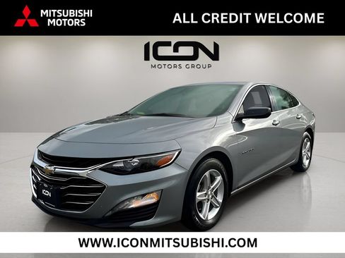 Used 2023 Chevrolet Malibu LT FWD image 1