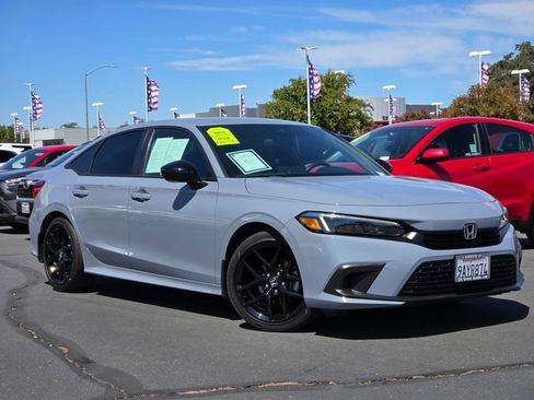Used 2022 Honda Civic Sport image 28