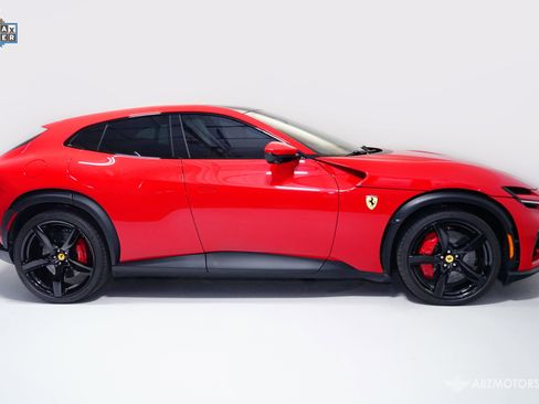 Used 2025 Ferrari Purosangue AWD/4WD image 4