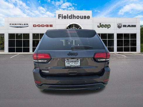 Used 2021 Jeep Grand Cherokee Laredo X AWD/4WD image 12