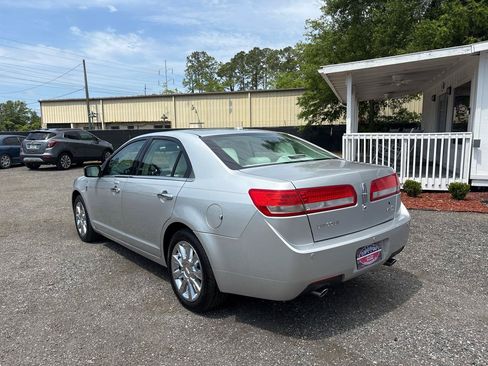 Used 2012 Lincoln MKZ FWD image 7