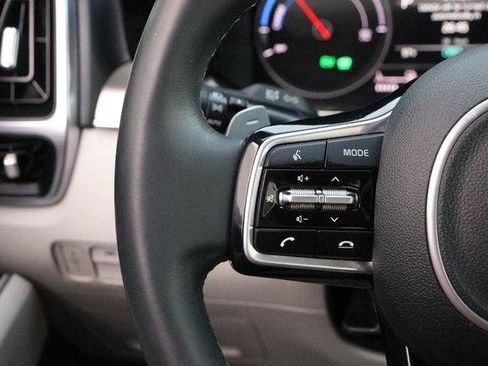 Used 2023 Kia Sorento EX image 13