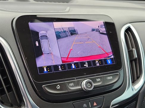 Used 2022 Chevrolet Equinox Premier image 28
