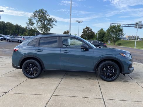 New 2026 Honda HR-V Sport image 12