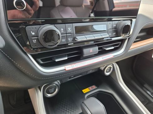 New 2026 Toyota Grand Highlander FWD image 21
