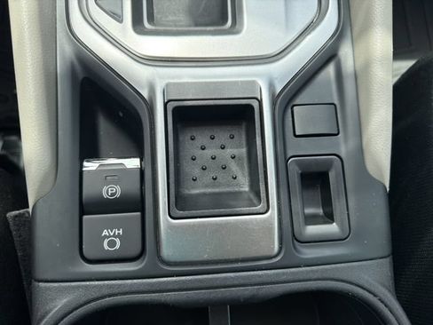 Used 2021 Subaru Forester AWD/4WD image 19