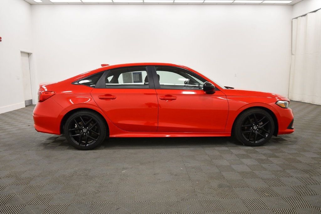 Used 2024 Honda Civic Sport image 9