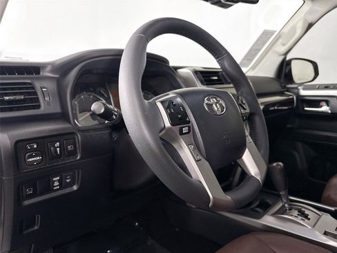 Certified 2022 Toyota 4Runner Limited image 4