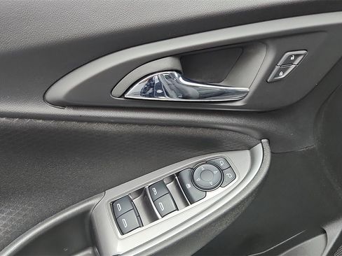 Used 2023 Chevrolet Malibu LT image 26