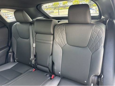 Certified 2026 Lexus RX 350 AWD w/ Cold Area Package image 38