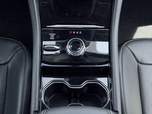 Certified 2023 Jeep Grand Cherokee Limited w/ Luxury Tech Group II AWD/4WD image 33