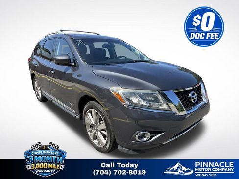 Used 2014 Nissan Pathfinder Platinum w/ Platinum Premium Package AWD/4WD image 1