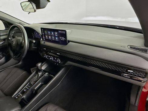 Used 2023 Honda Accord Sport image 35