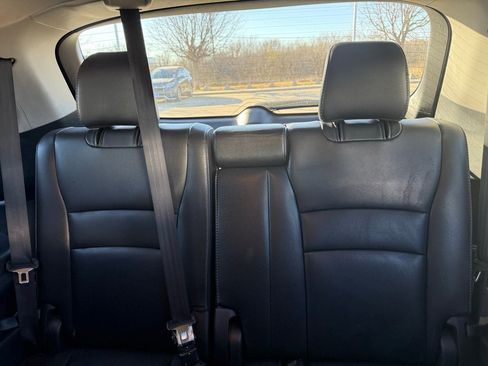 Certified 2019 Honda Pilot Touring image 24