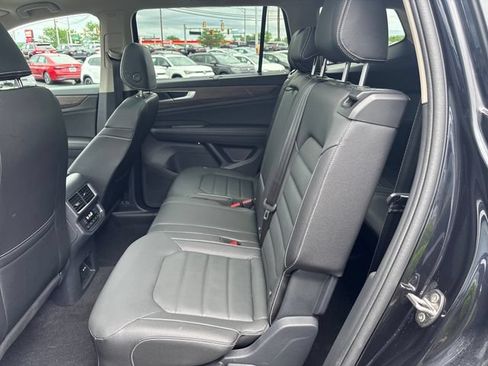 Certified 2025 Volkswagen Atlas SEL AWD/4WD image 27