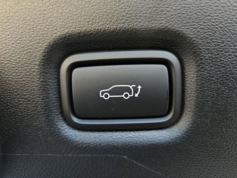 New 2026 Hyundai Ioniq 5 SEL image 12