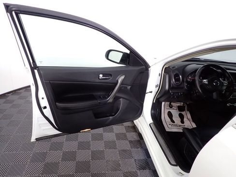 Used 2014 Nissan Maxima 3.5 SV w/ Sport Package image 21