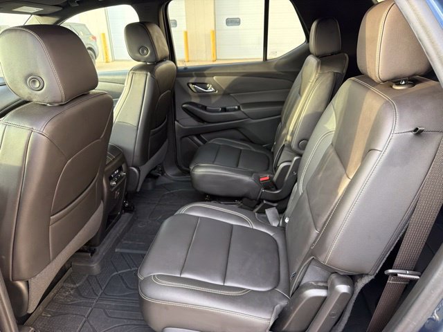 Used 2023 Chevrolet Traverse LT w/ LPO, Floor Liner Package AWD/4WD image 17