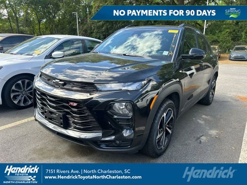 Used 2023 Chevrolet TrailBlazer RS image 1
