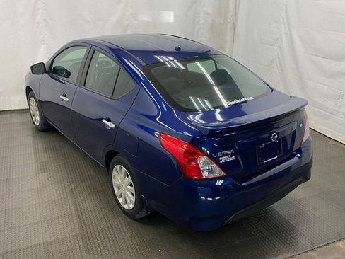 Used 2018 Nissan Versa SV FWD image 7