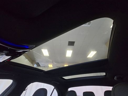 New 2025 Mercedes-Benz C 300 4MATIC Sedan image 27