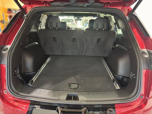 Used 2019 Chevrolet Blazer RS w/ LPO, Floor Liner Package image 22