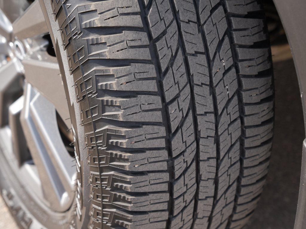 Used 2023 Nissan Pathfinder SV AWD/4WD image 37