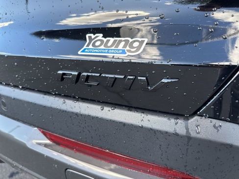 New 2026 Chevrolet Equinox ACTIV AWD/4WD image 10