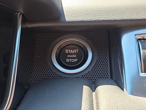 Used 2022 Land Rover Range Rover Sport HSE Silver Edition image 29