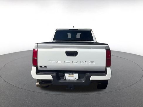 Used 2025 Toyota Tacoma TRD Off-Road image 11