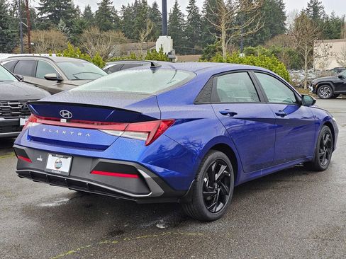 New 2026 Hyundai Elantra Sport image 7